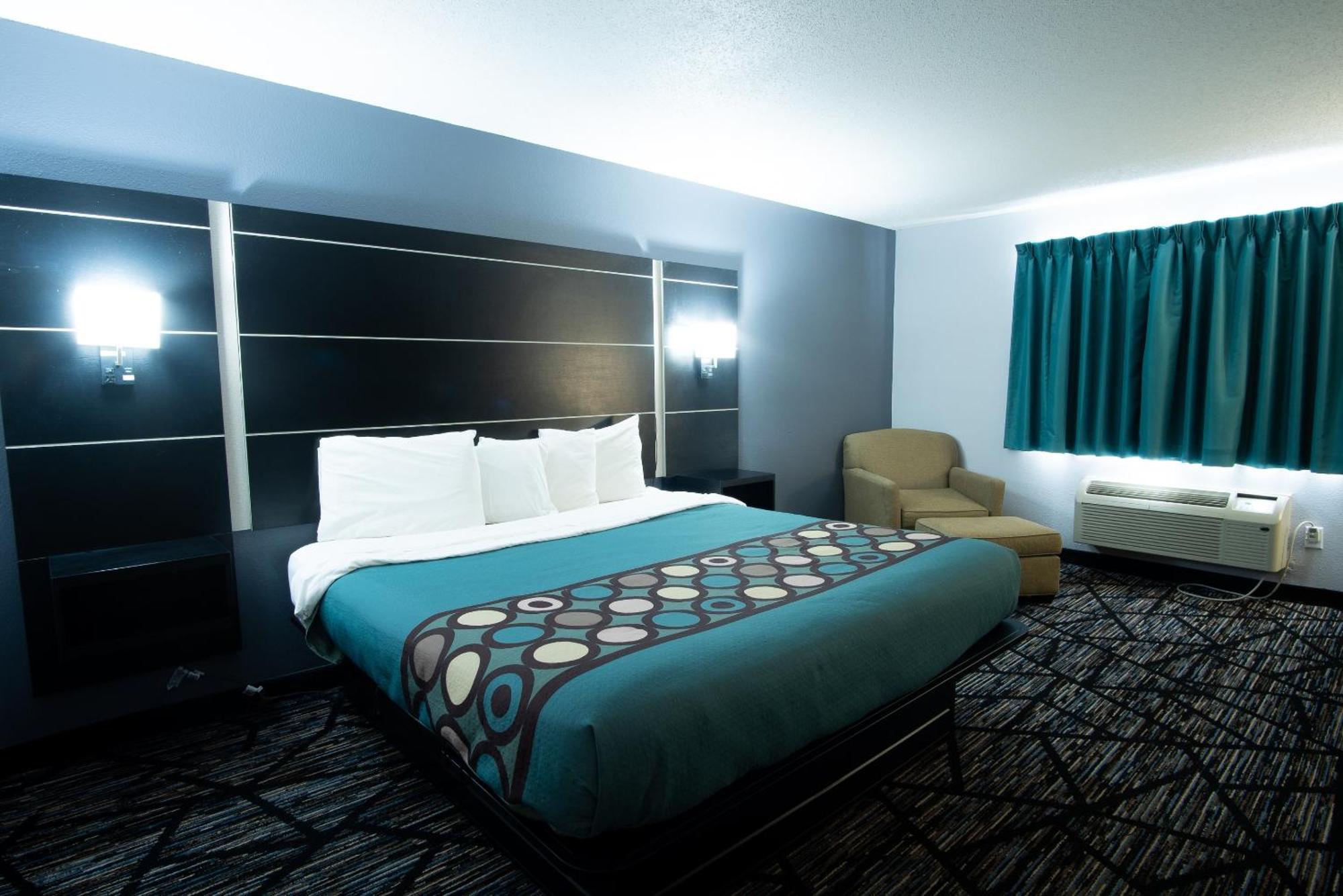 Coratel Inn & Suites By Jasper New Richmond ภายนอก รูปภาพ